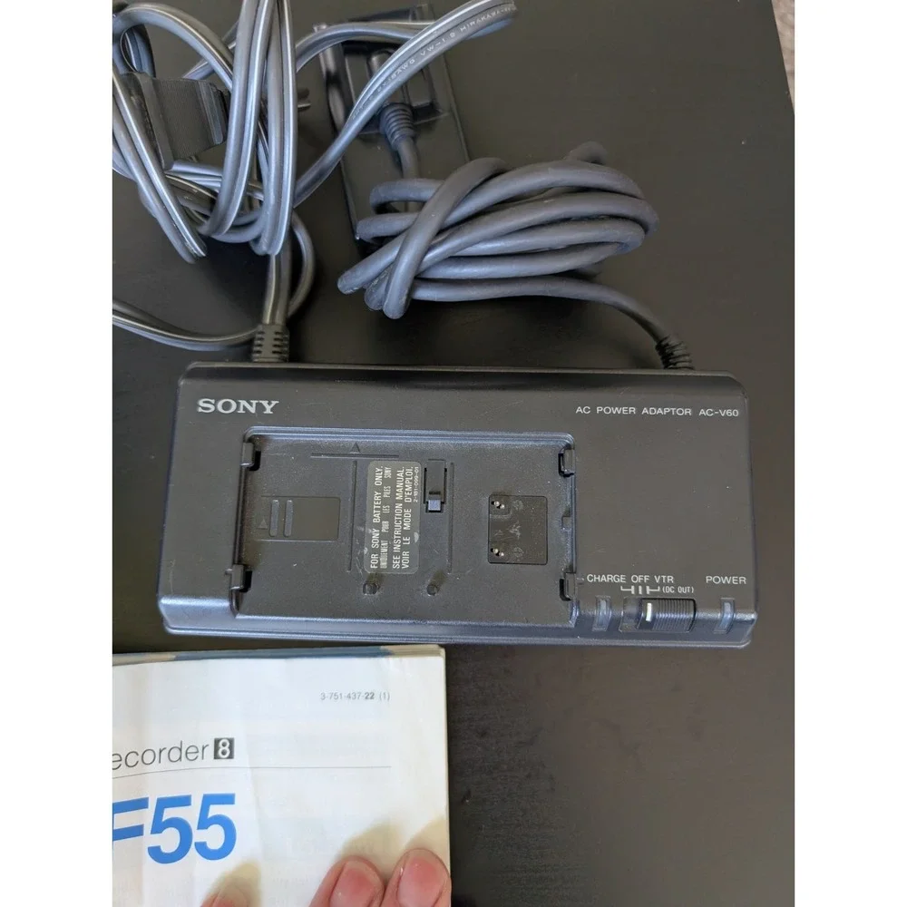 Sony Handycam CCD-F55 Camcorder & Accessories Chargers UNTESTED
